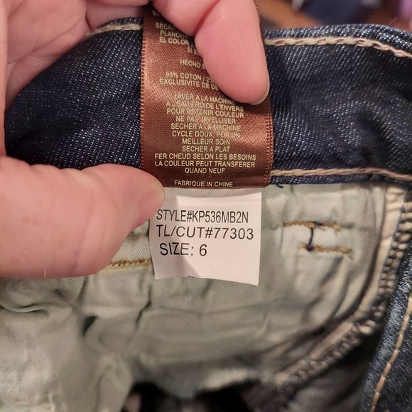 Kut From The Kloth Denim Dark Wash Bootcut Jeans Size 6 - Picture 6 of 7